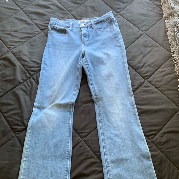 Levi’s bootcut jeans - Picture 1 of 3